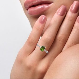 Natural Chrome Diopside (Cush 8x6mm) Natural White Zircon Solitaire Ring.